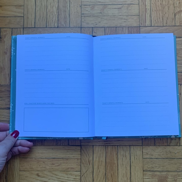 The Mindfulness Journal - Picture 2 of 4